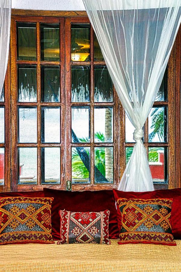 Beachfront Hacienda Del Cuyo Groundfloor Eksteriør bilde